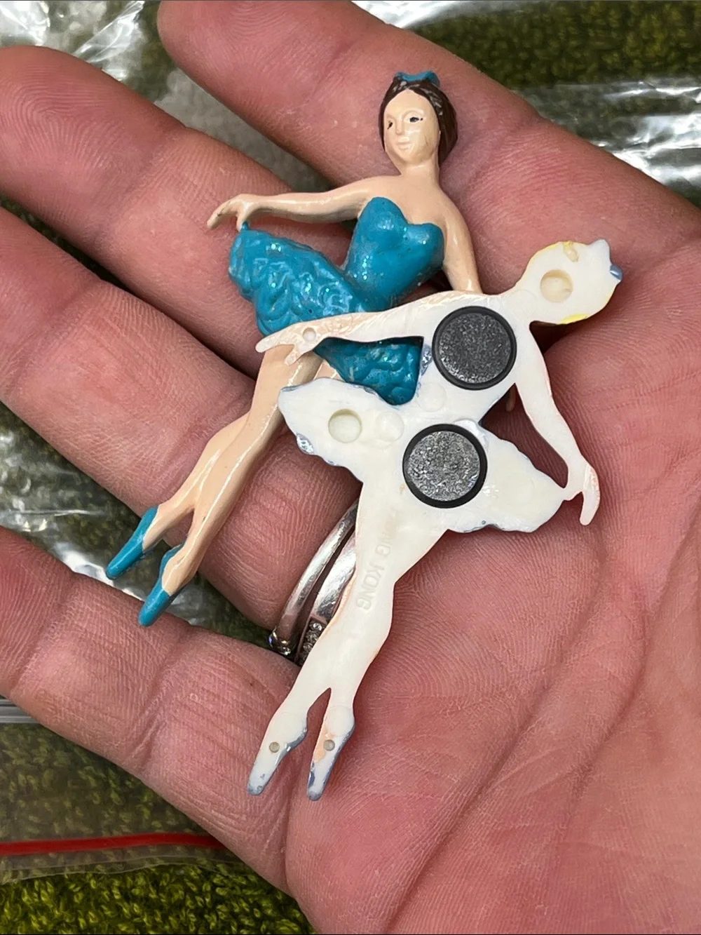 Kong Teal and Slate Ballerina Figurine Set